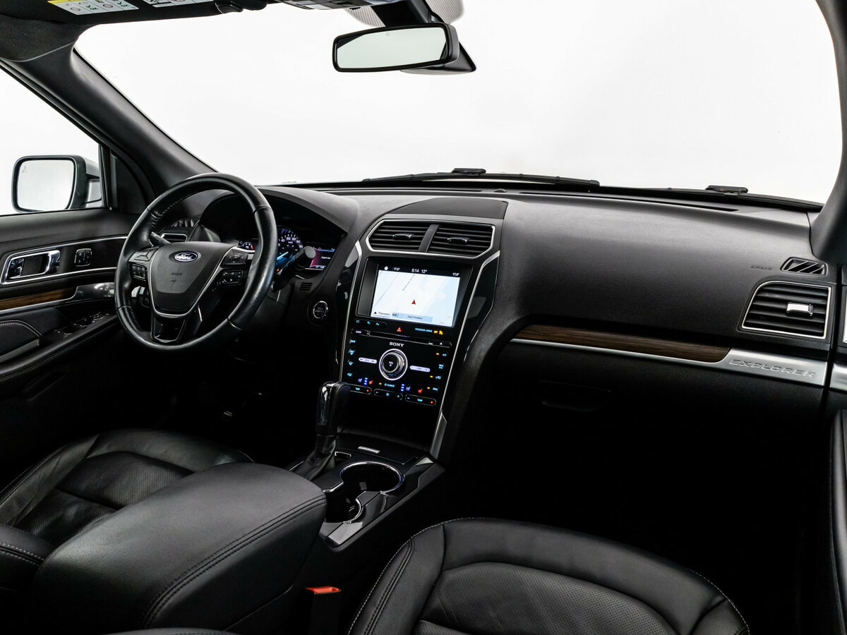 Ford Explorer б/у, 2018, Автоматическая. Фото: #7