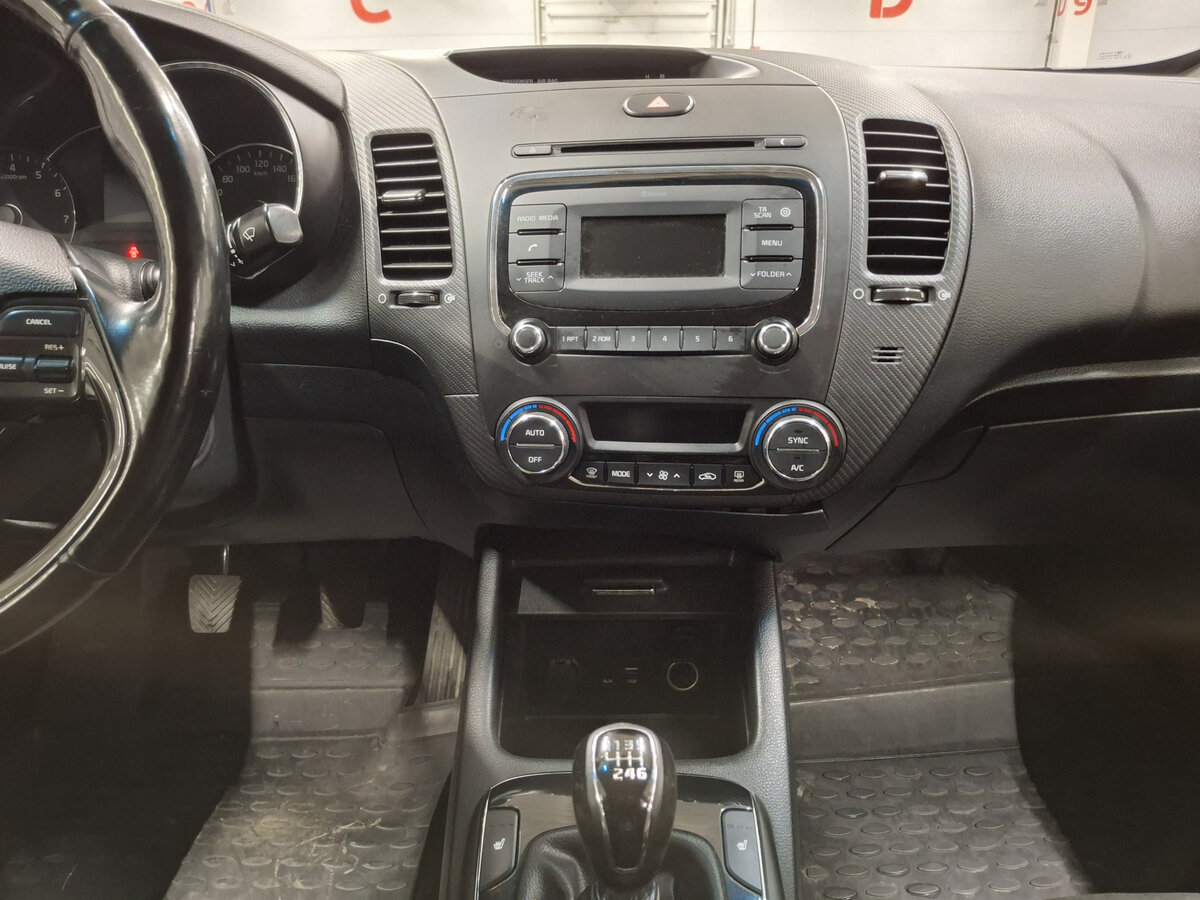 Kia Cerato б/у, 2019, Механическая. Фото: #13