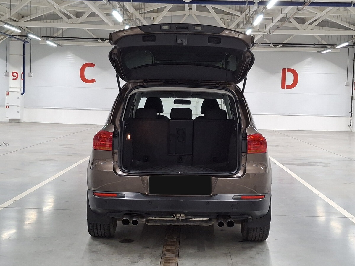 Volkswagen Tiguan б/у, 2015, Автоматическая. Фото: #9