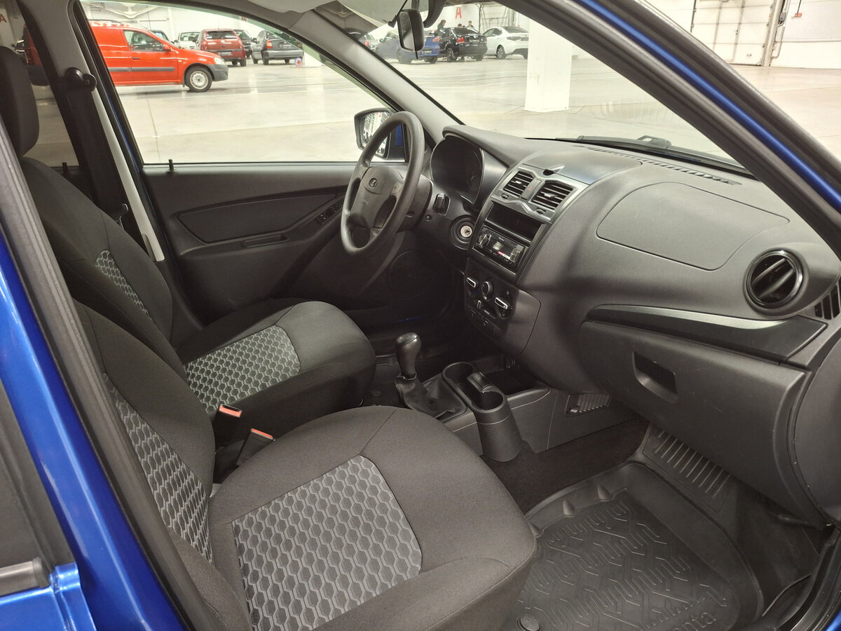 Lada (ВАЗ) Granta б/у, 2022, Механическая. Фото: #10