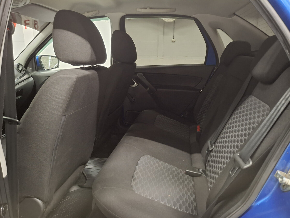 Lada (ВАЗ) Granta б/у, 2022, Механическая. Фото: #11