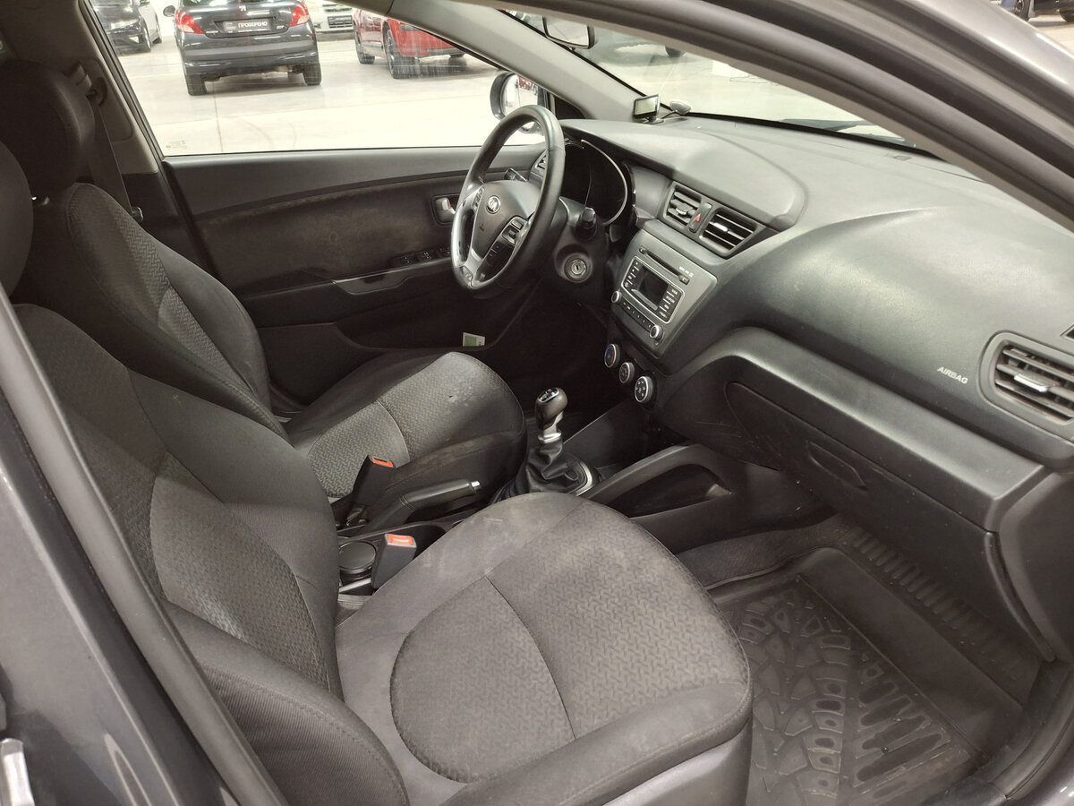 Kia Rio б/у, 2015, Механическая. Фото: #10