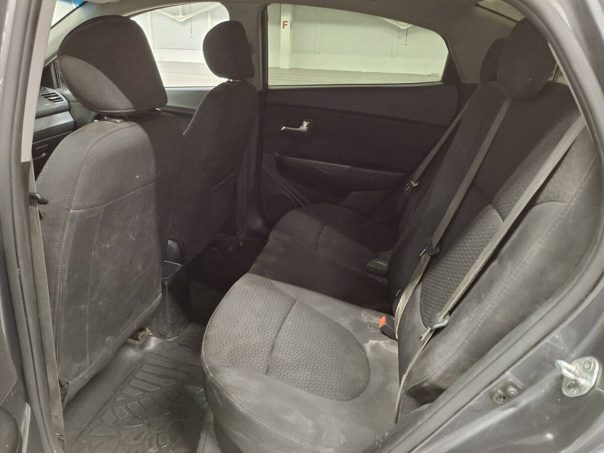 Kia Rio б/у, 2015, Механическая. Фото: #11