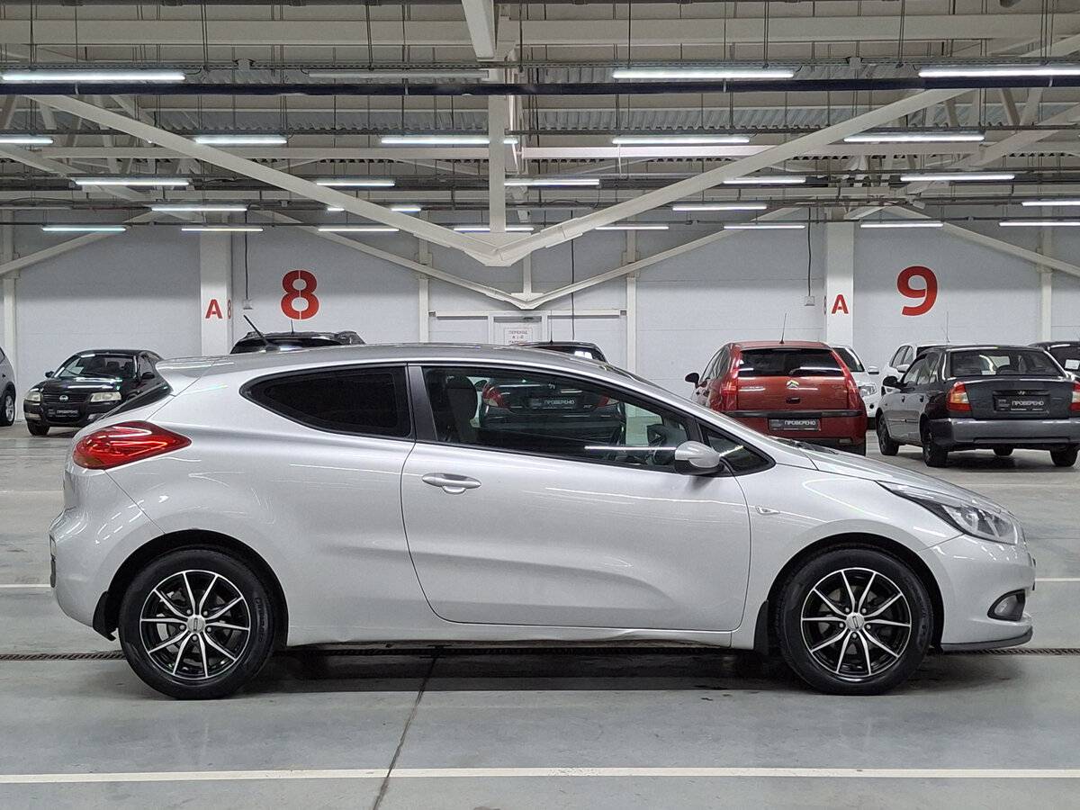 Kia Ceed б/у, 2013, Автоматическая. Фото: #3