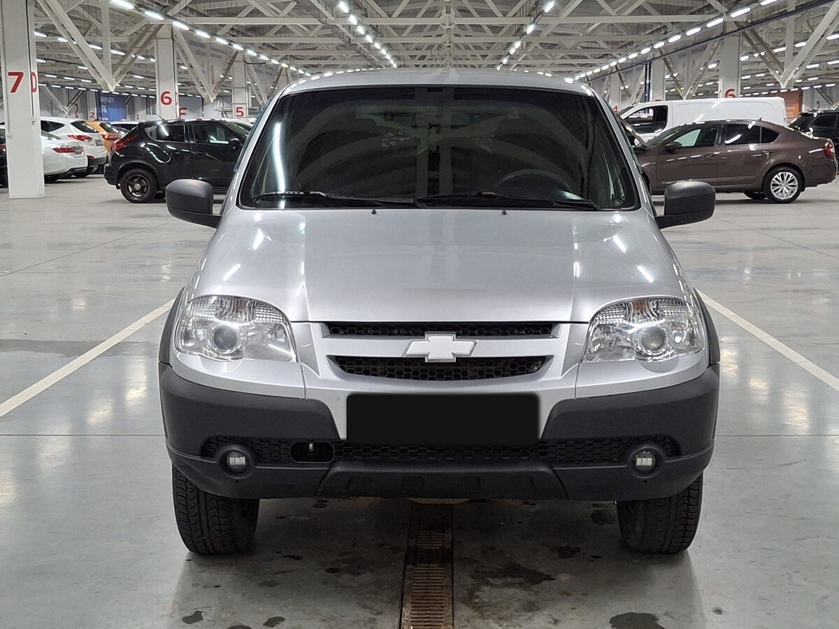 Chevrolet Niva б/у, 2018, Механическая. Фото: #1