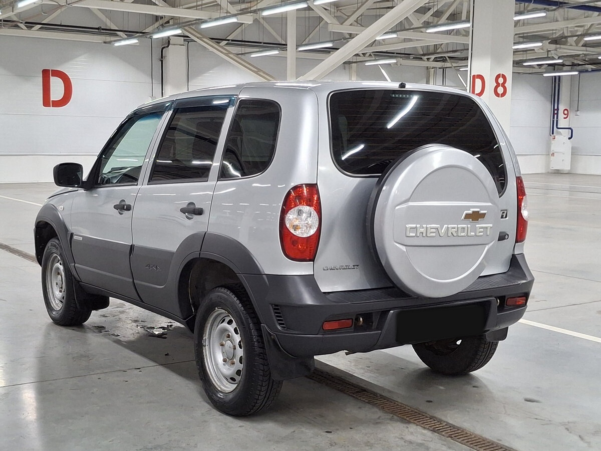 Chevrolet Niva б/у, 2018, Механическая. Фото: #6