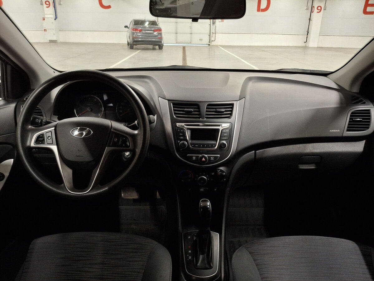 Hyundai Solaris б/у, 2015, Автоматическая. Фото: #13