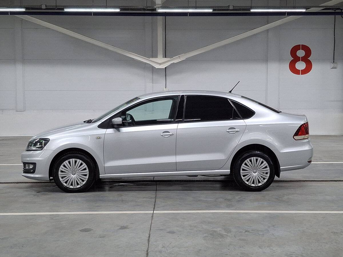 Volkswagen Polo б/у, 2016, Автоматическая. Фото: #7