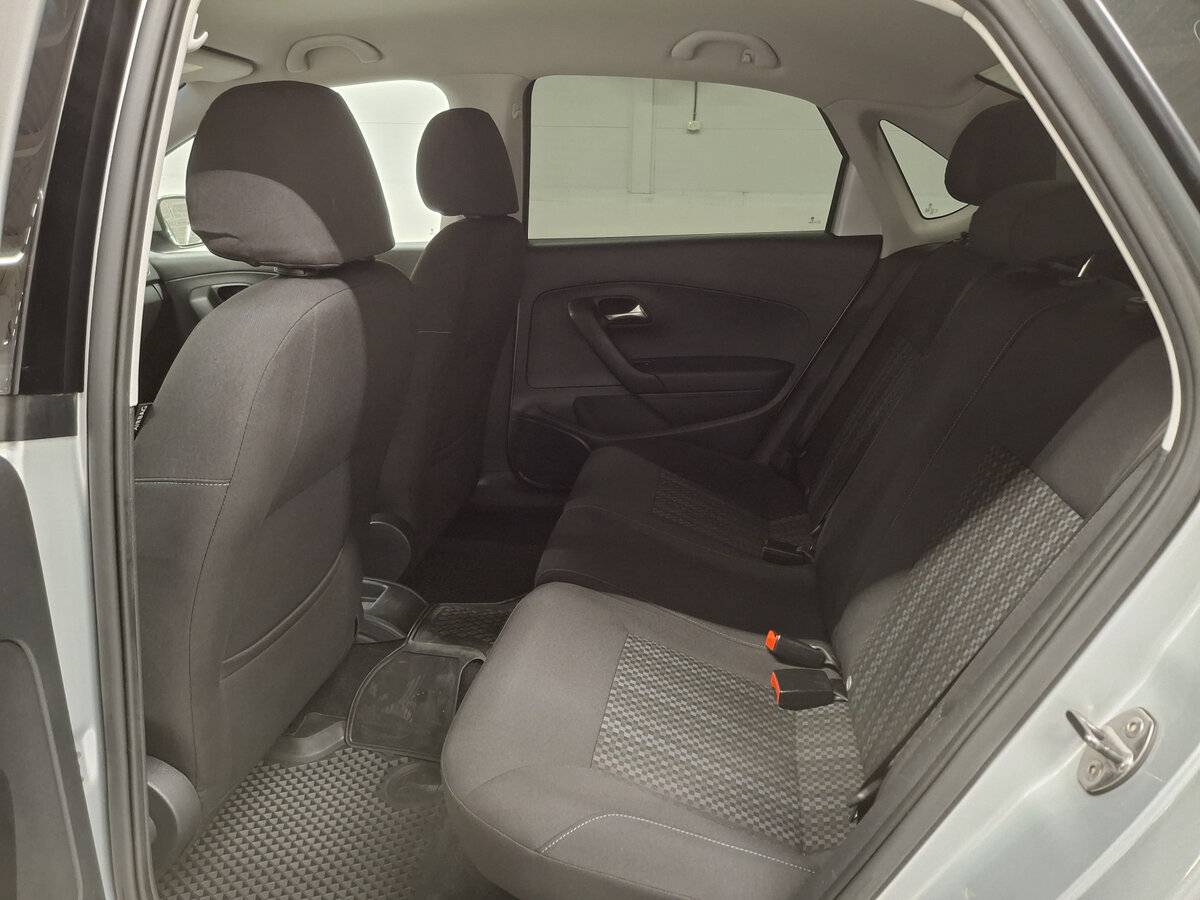 Volkswagen Polo б/у, 2016, Автоматическая. Фото: #11