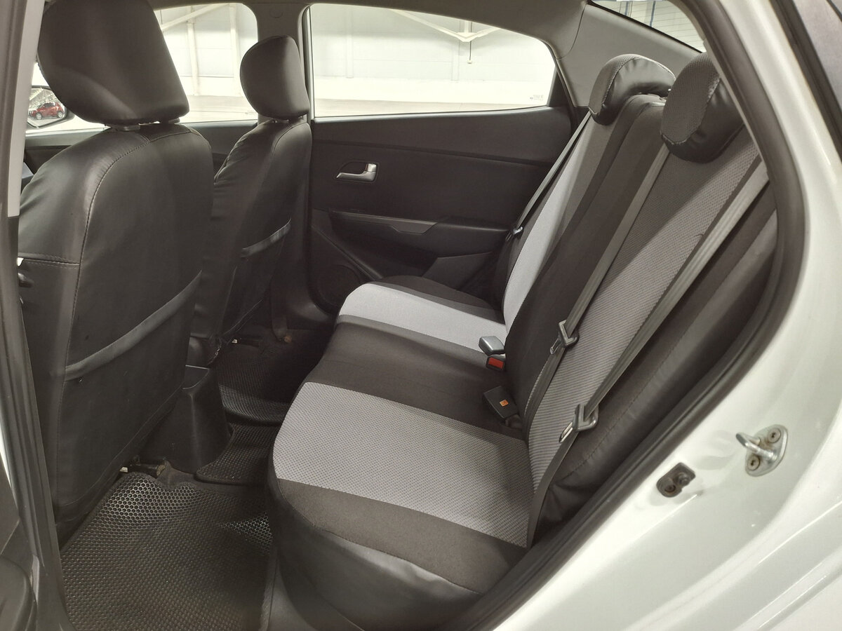 Kia Rio б/у, 2015, Механическая. Фото: #10