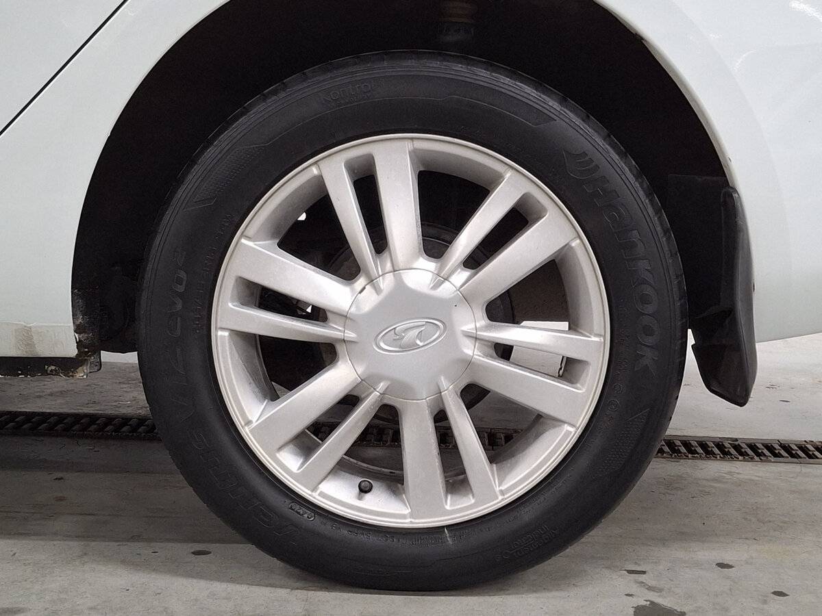 Lada (ВАЗ) Vesta б/у, 2017, Механическая. Фото: #17