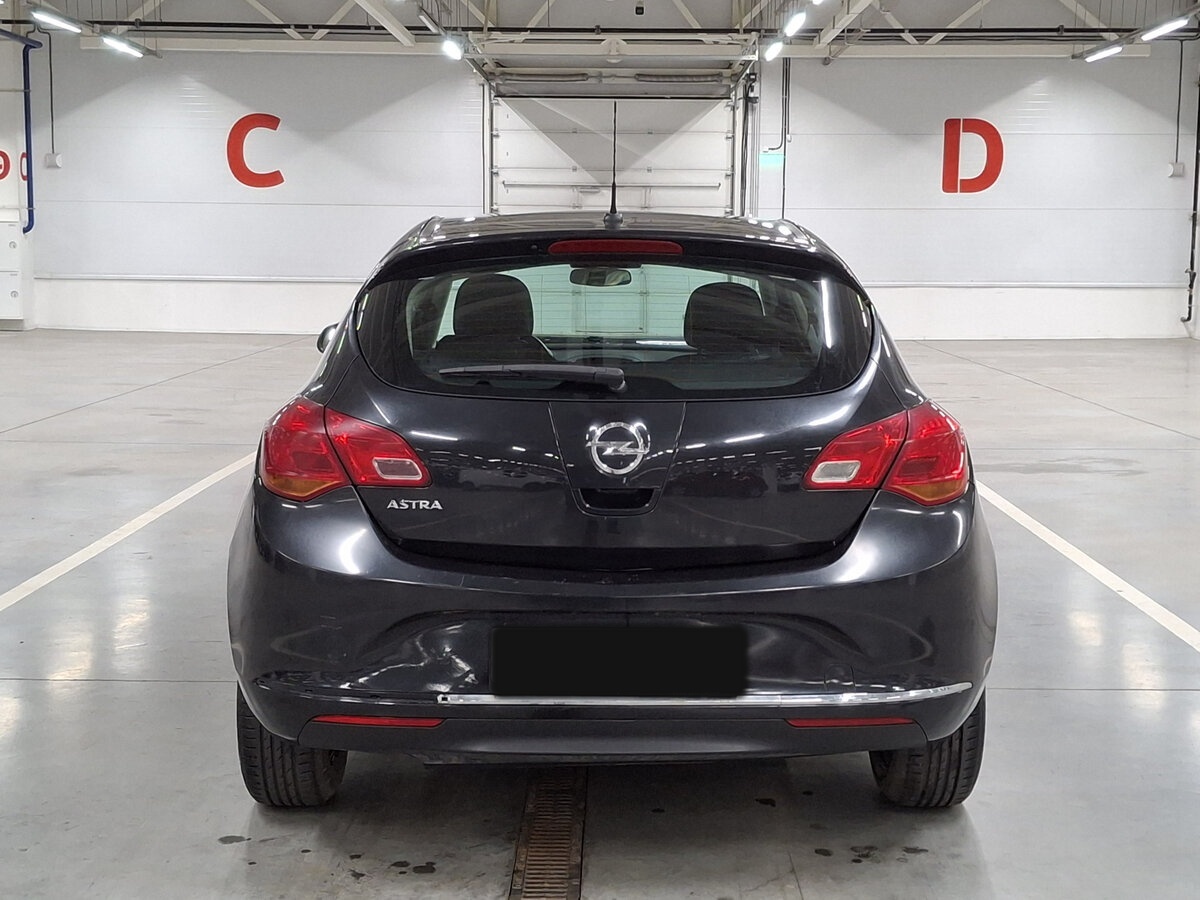 Opel Astra б/у, 2013, Автоматическая. Фото: #5