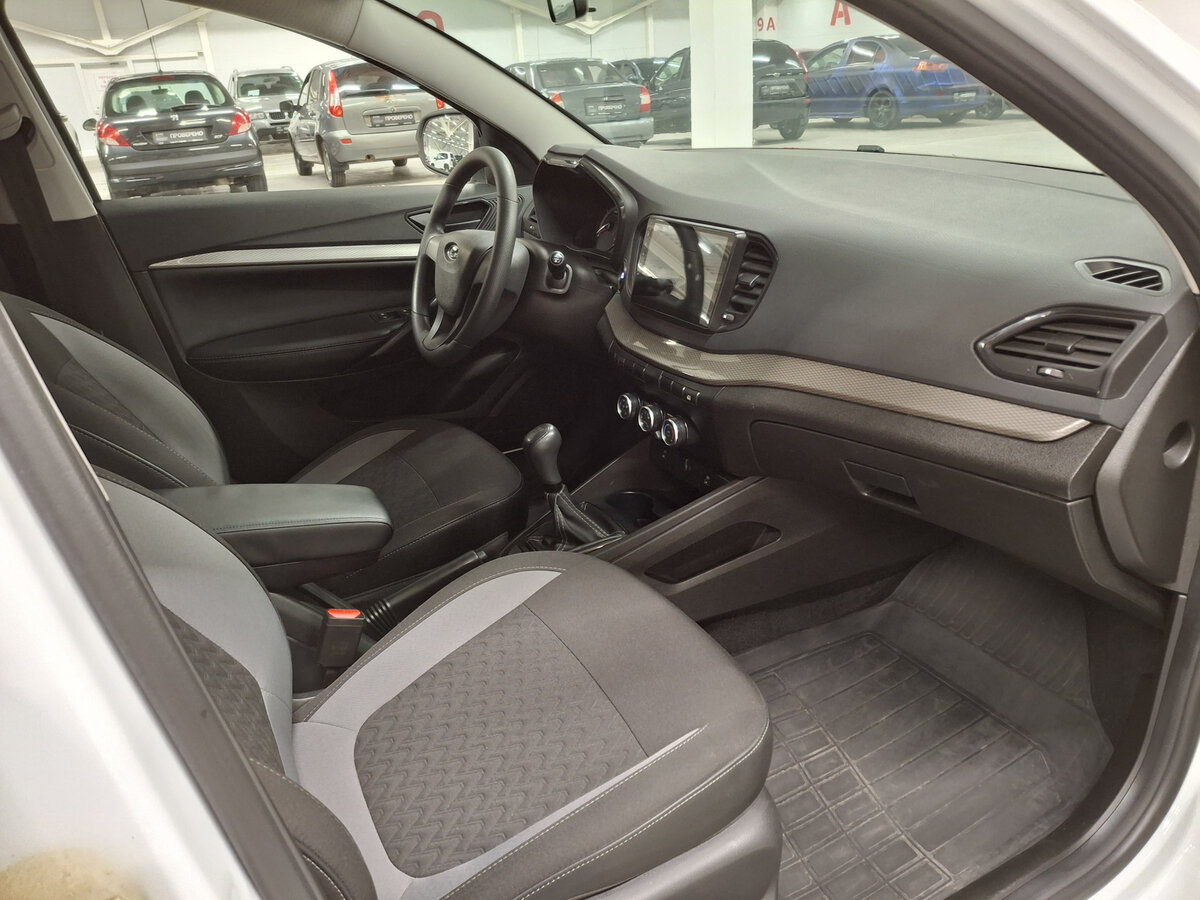 Lada (ВАЗ) Vesta б/у, 2023, Механическая. Фото: #10