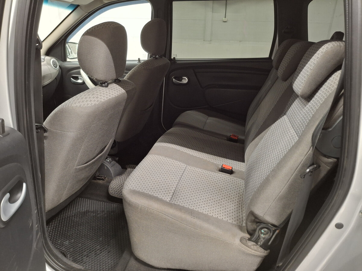 Lada (ВАЗ) Largus б/у, 2013, Механическая. Фото: #11