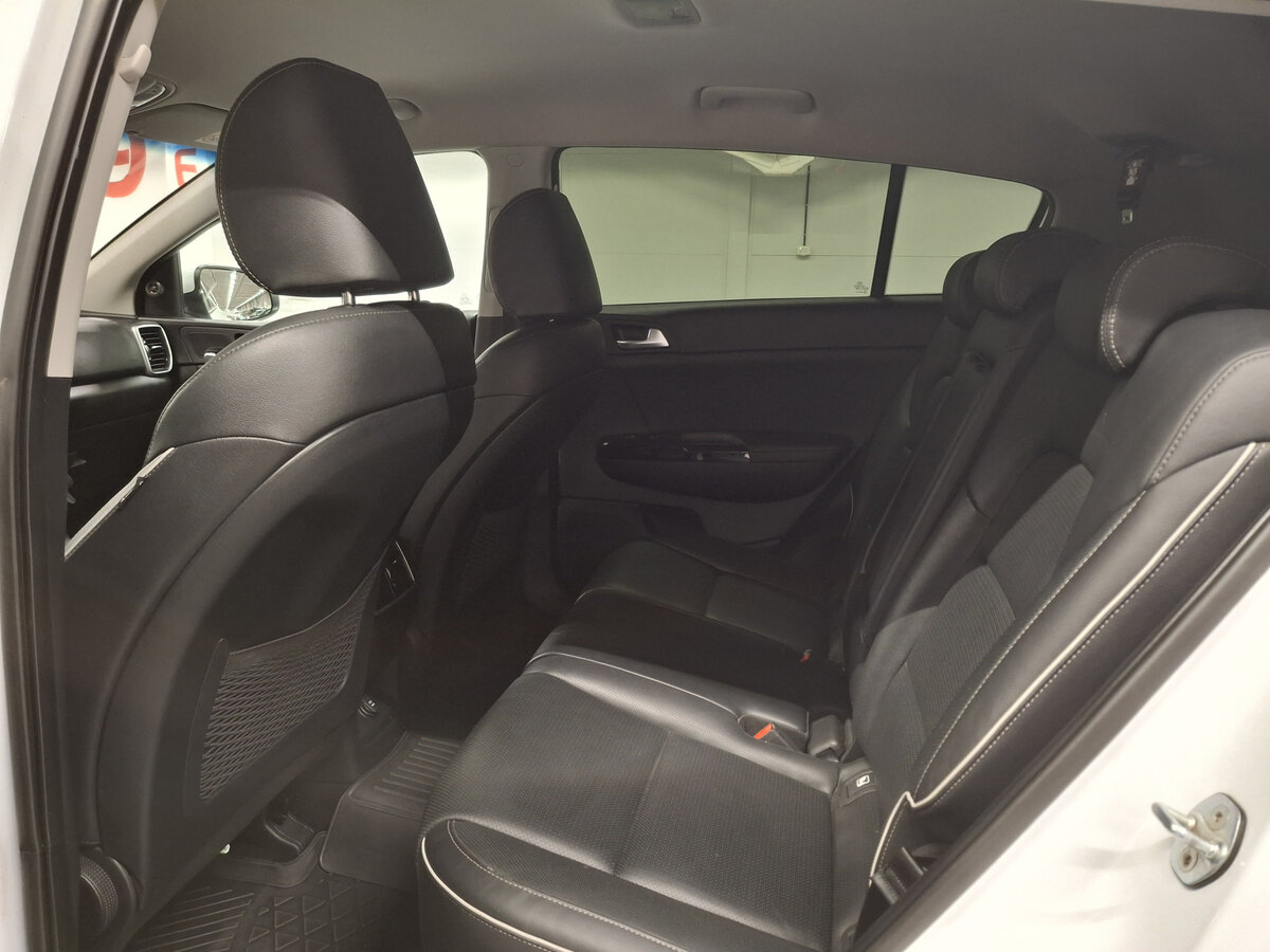 Kia Sportage б/у, 2021, Автоматическая. Фото: #11