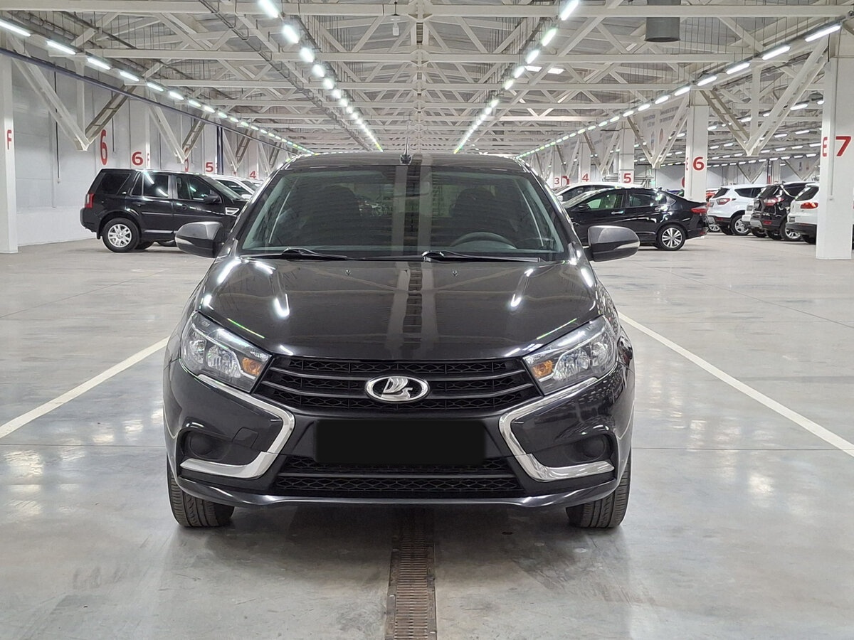 Lada (ВАЗ) Vesta б/у, 2018, Механическая. Фото: #1