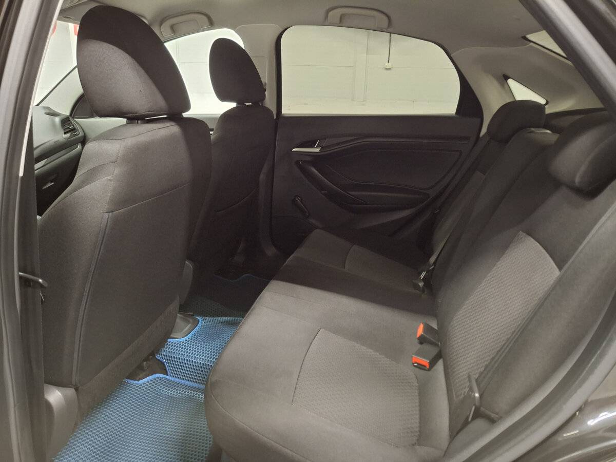 Lada (ВАЗ) Vesta б/у, 2018, Механическая. Фото: #11