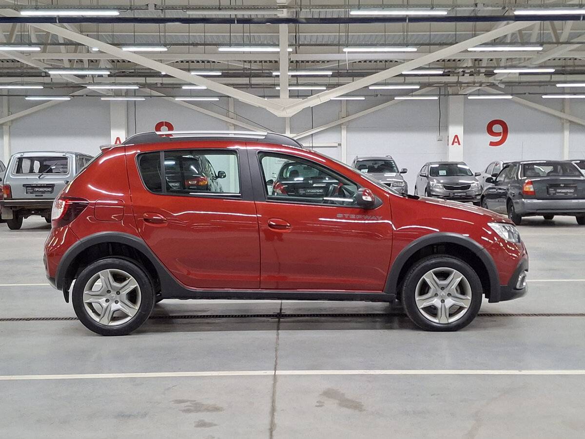 Renault Sandero б/у, 2021, Автоматическая. Фото: #3