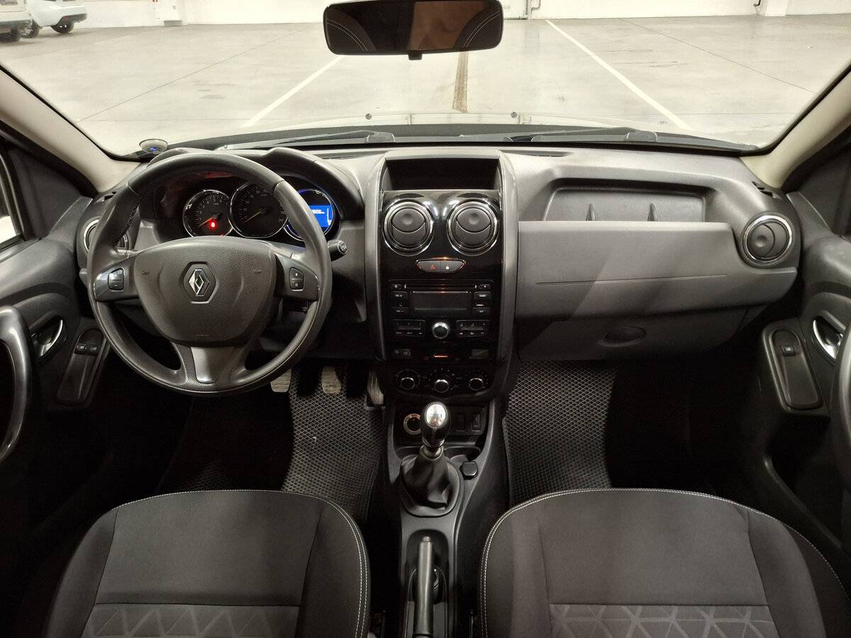 Renault Duster б/у, 2016, Механическая. Фото: #13