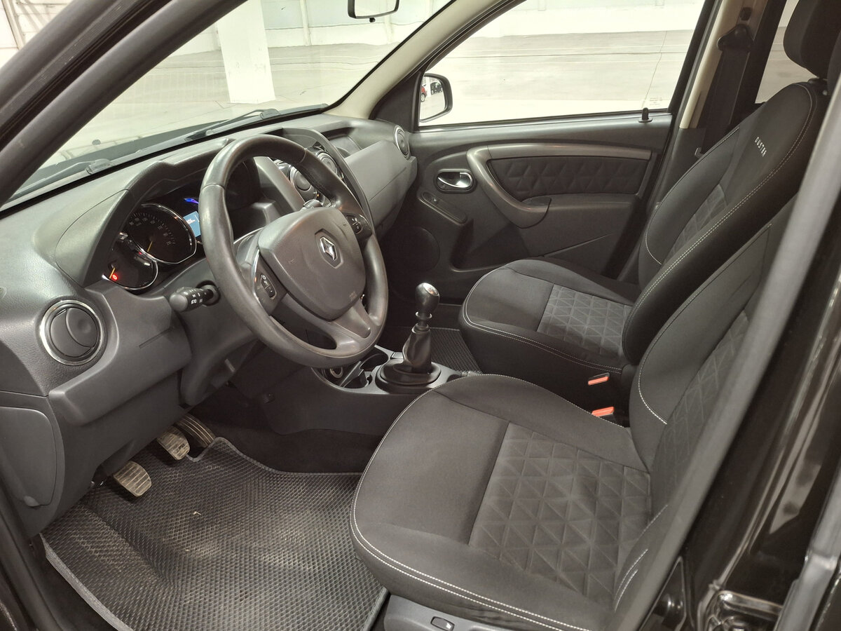 Renault Duster б/у, 2016, Механическая. Фото: #14