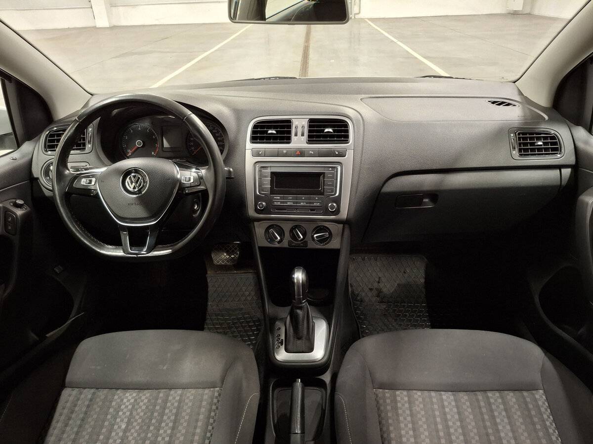 Volkswagen Polo б/у, 2019, Автоматическая. Фото: #12