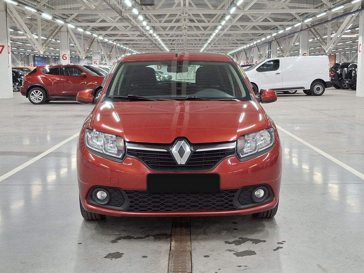 Renault Sandero б/у, 2017, Механическая. Фото: #1