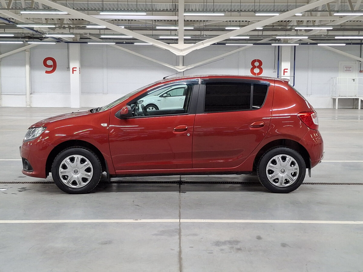 Renault Sandero б/у, 2017, Механическая. Фото: #7