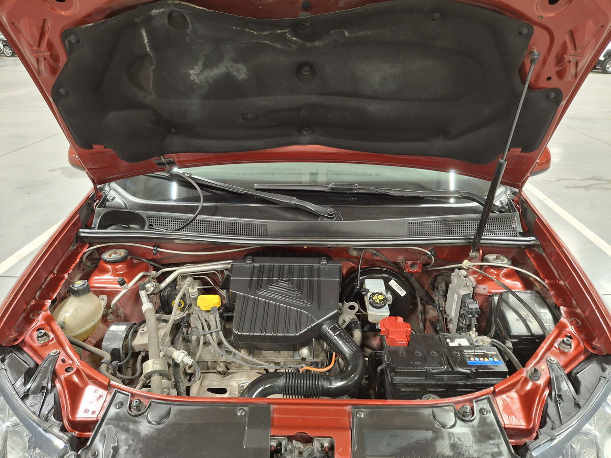 Renault Sandero б/у, 2017, Механическая. Фото: #8