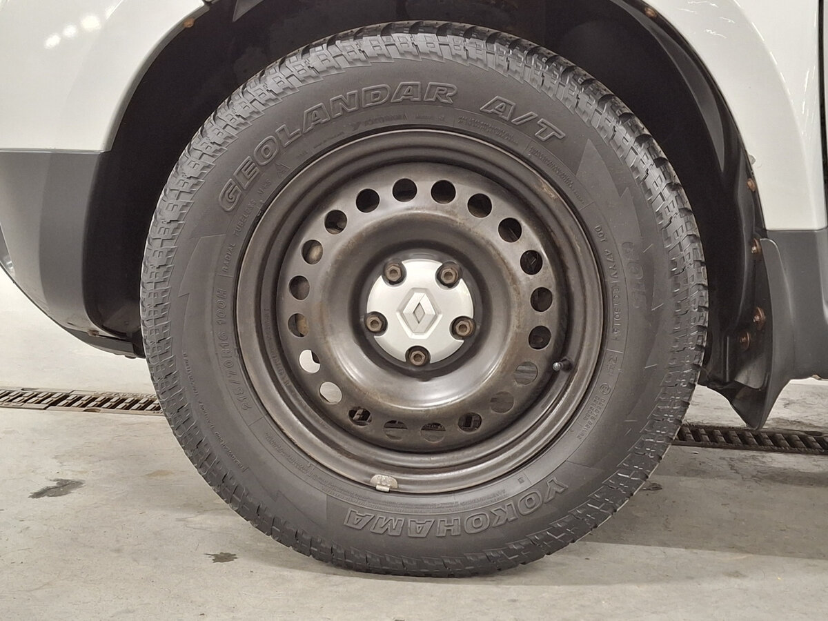 Renault Duster б/у, 2012, Механическая. Фото: #17