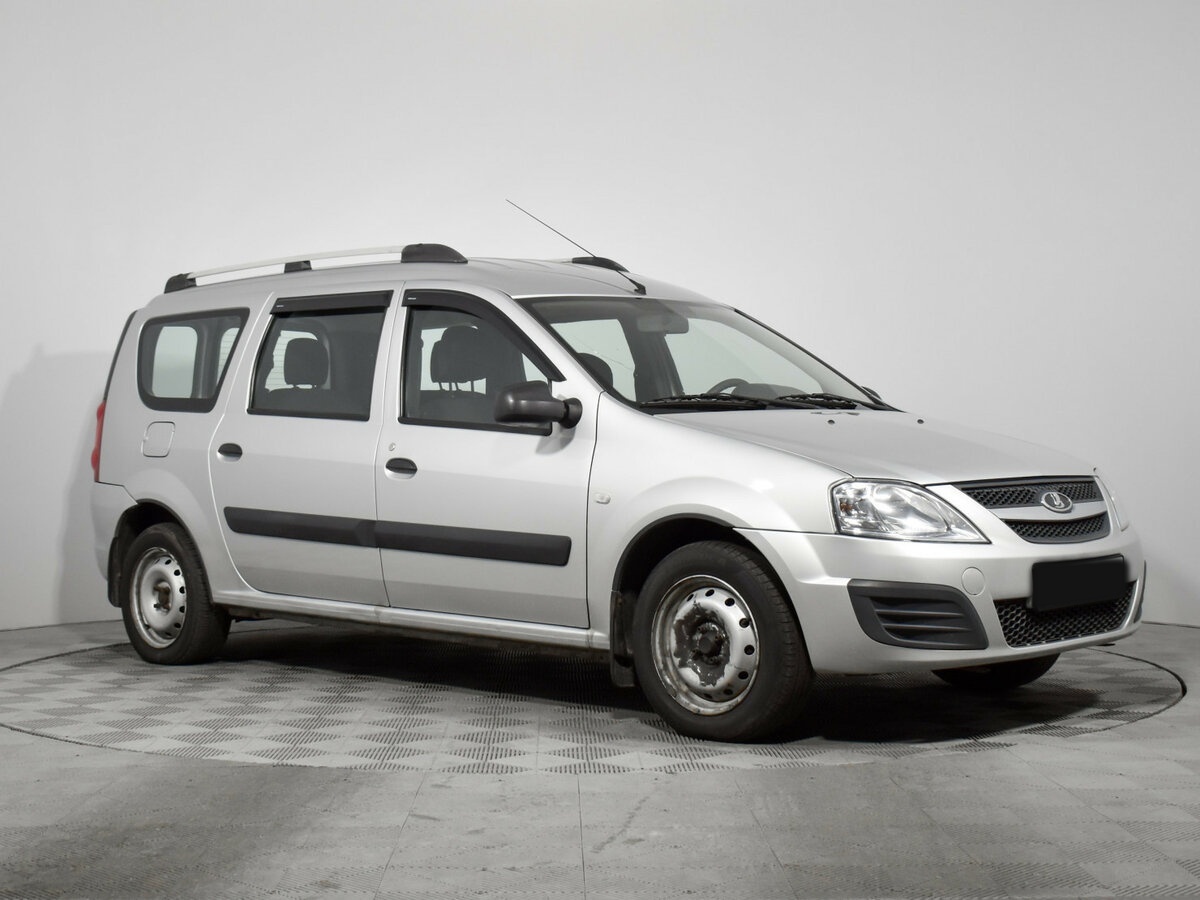 Лада (ВАЗ) Ларгус б/у, 2014, Механическая. Фото: #2