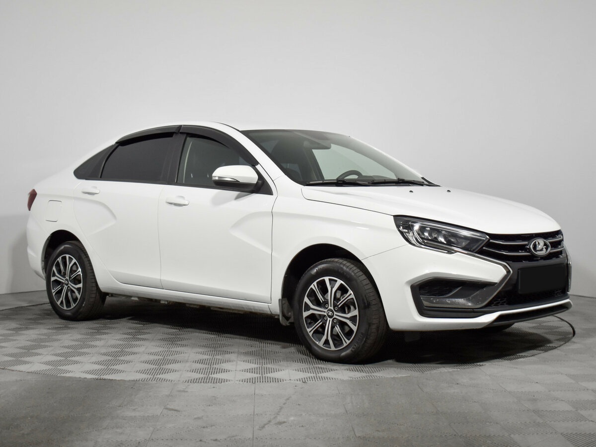 Лада (ВАЗ) Веста б/у, 2023, Механическая. Фото: #2