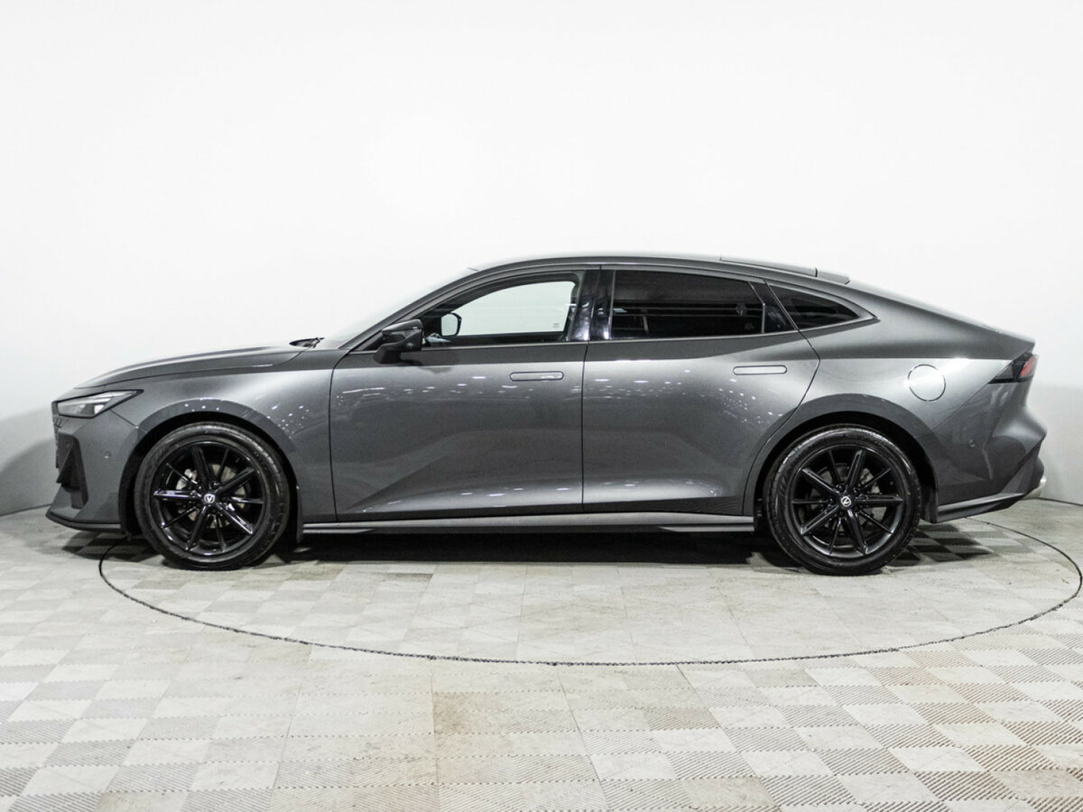 Changan UNI-V б/у, 2023, Роботизированная. Фото: #7