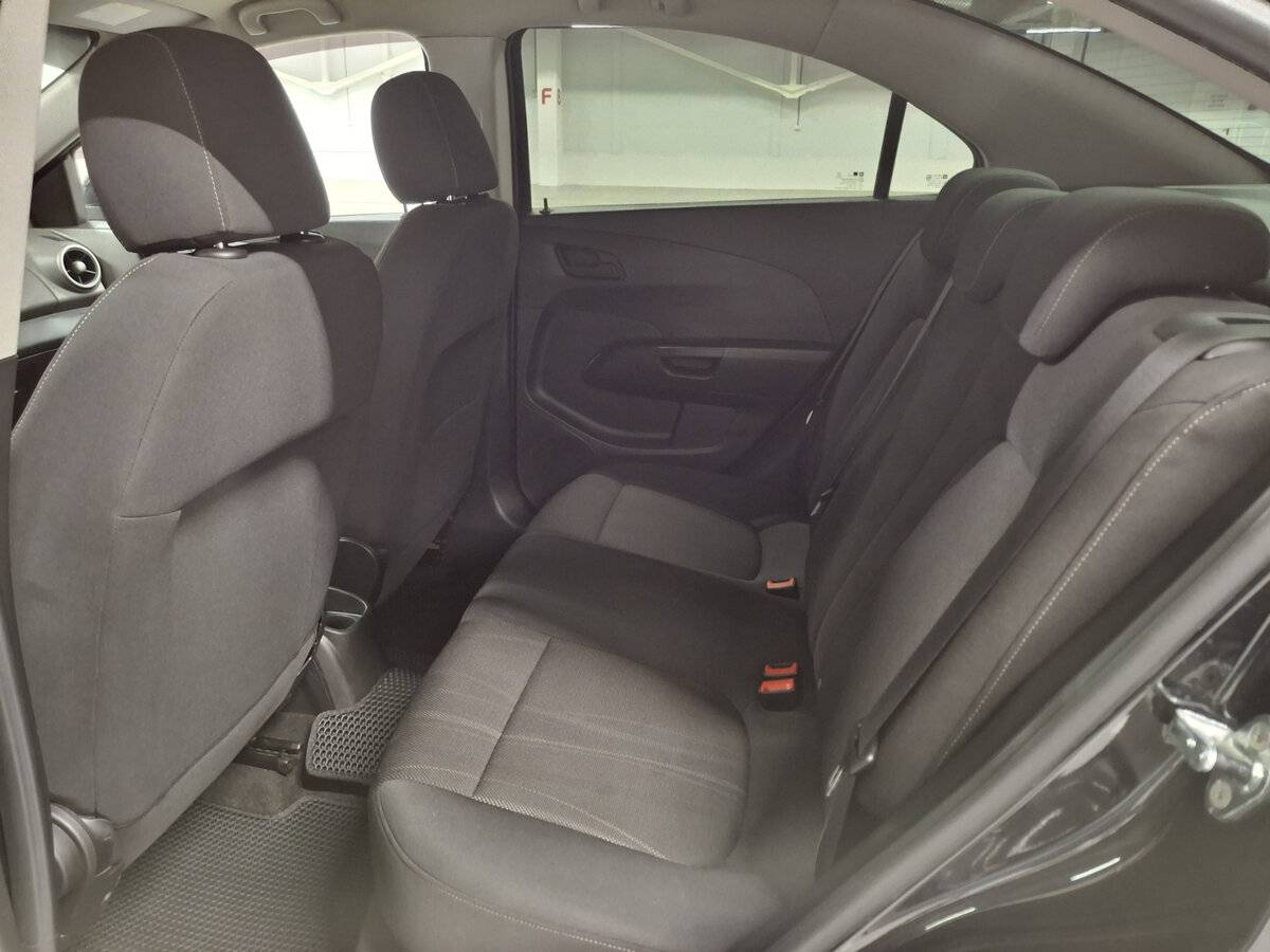 Chevrolet Aveo б/у, 2012, Механическая. Фото: #11