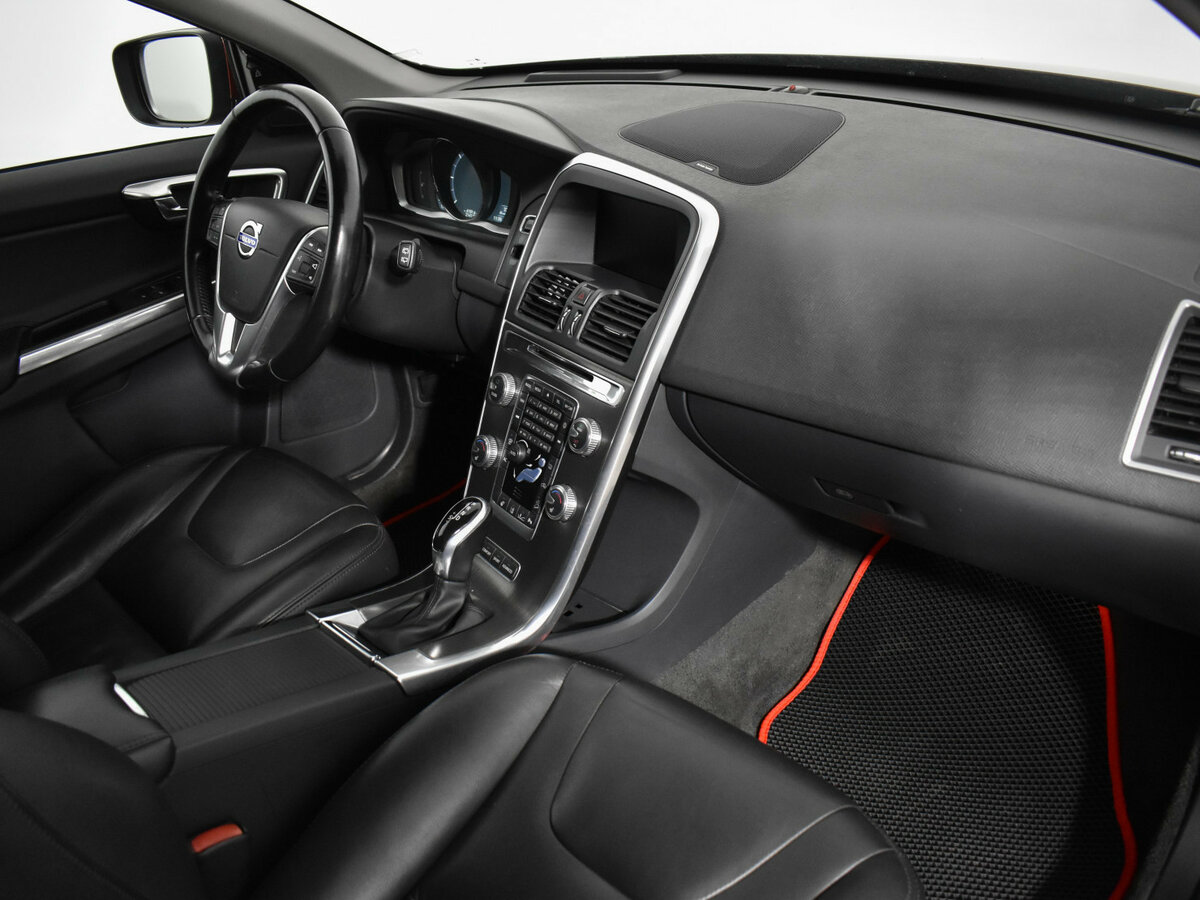 Volvo XC60 б/у, 2015, Автоматическая. Фото: #10