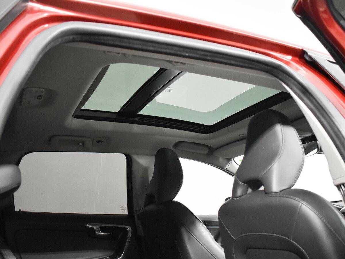 Volvo XC60 б/у, 2015, Автоматическая. Фото: #14