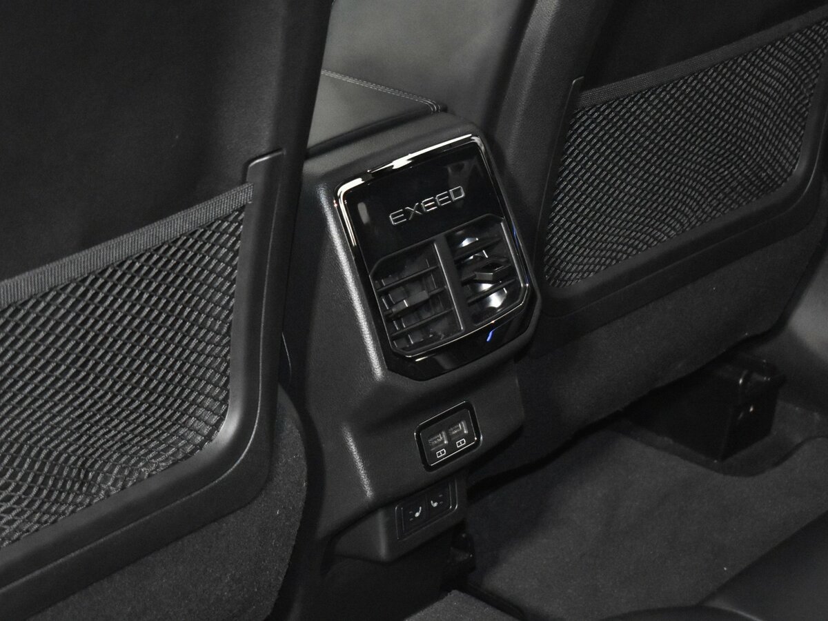 EXEED TXL б/у, 2023, Роботизированная. Фото: #15