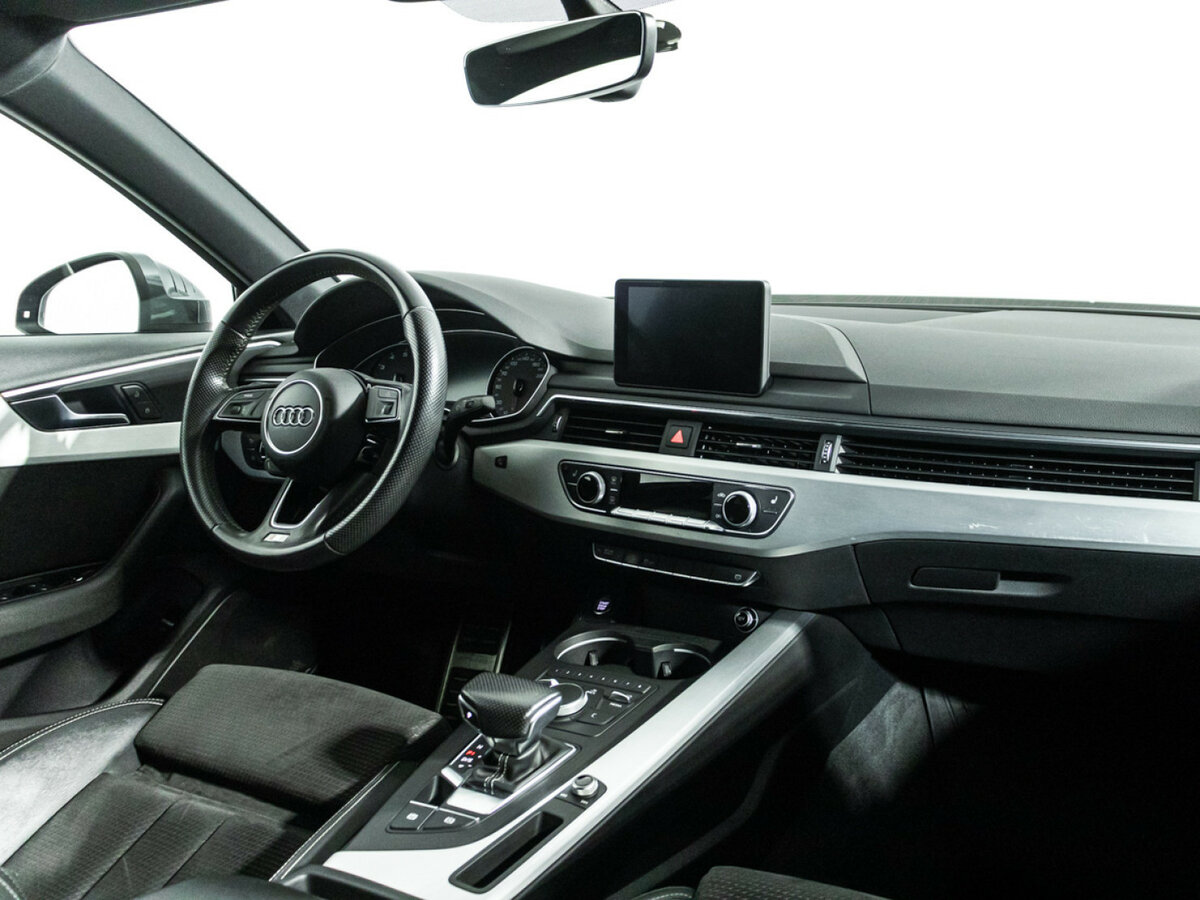 Audi A4 б/у, 2016, Роботизированная. Фото: #8