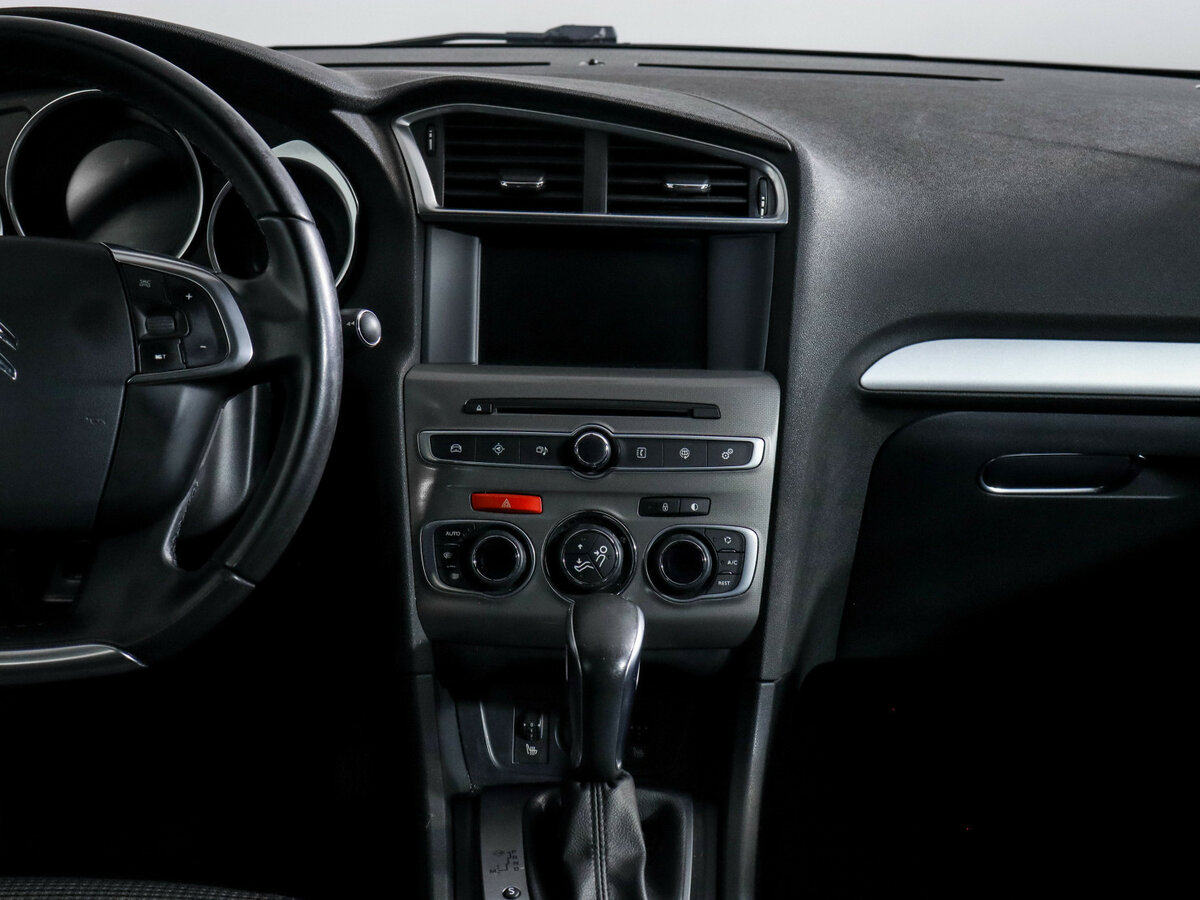 Ситроен Ц4 б/у, 2016, Автоматическая. Фото: #10