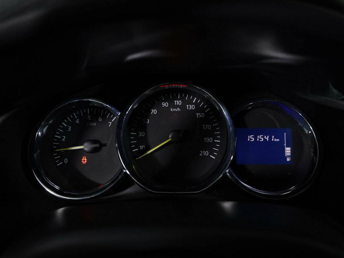 Renault Logan б/у, 2015, Механическая. Фото: #13