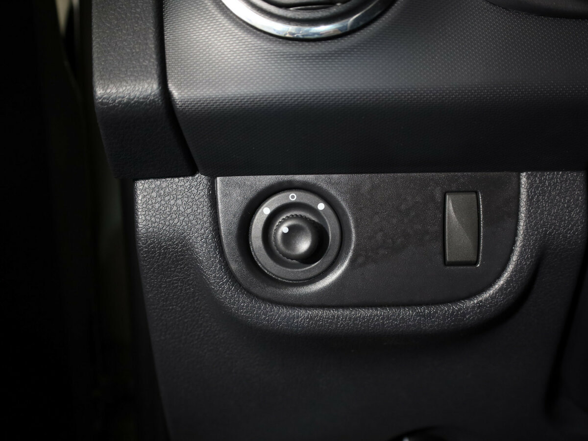 Renault Logan б/у, 2015, Механическая. Фото: #15