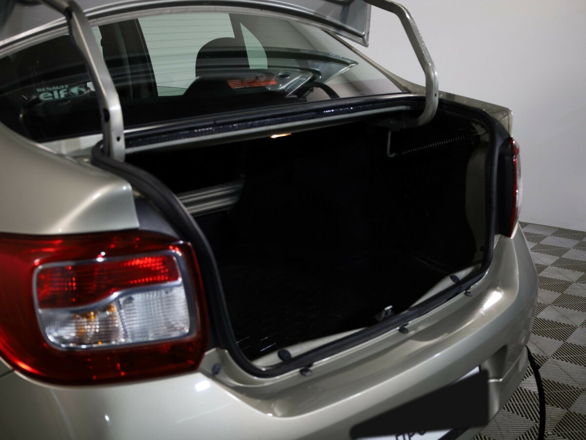 Renault Logan б/у, 2015, Механическая. Фото: #20