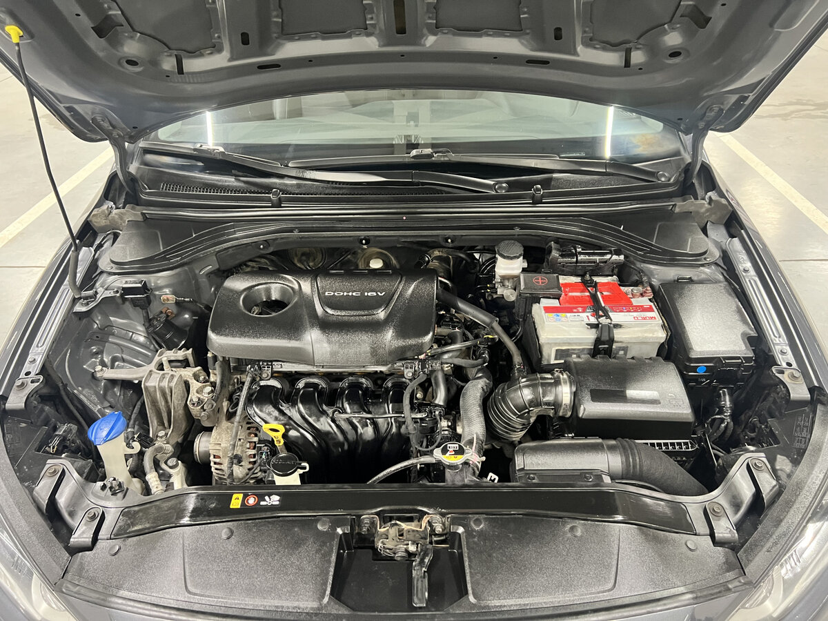 Hyundai Elantra б/у, 2016, Механическая. Фото: #8