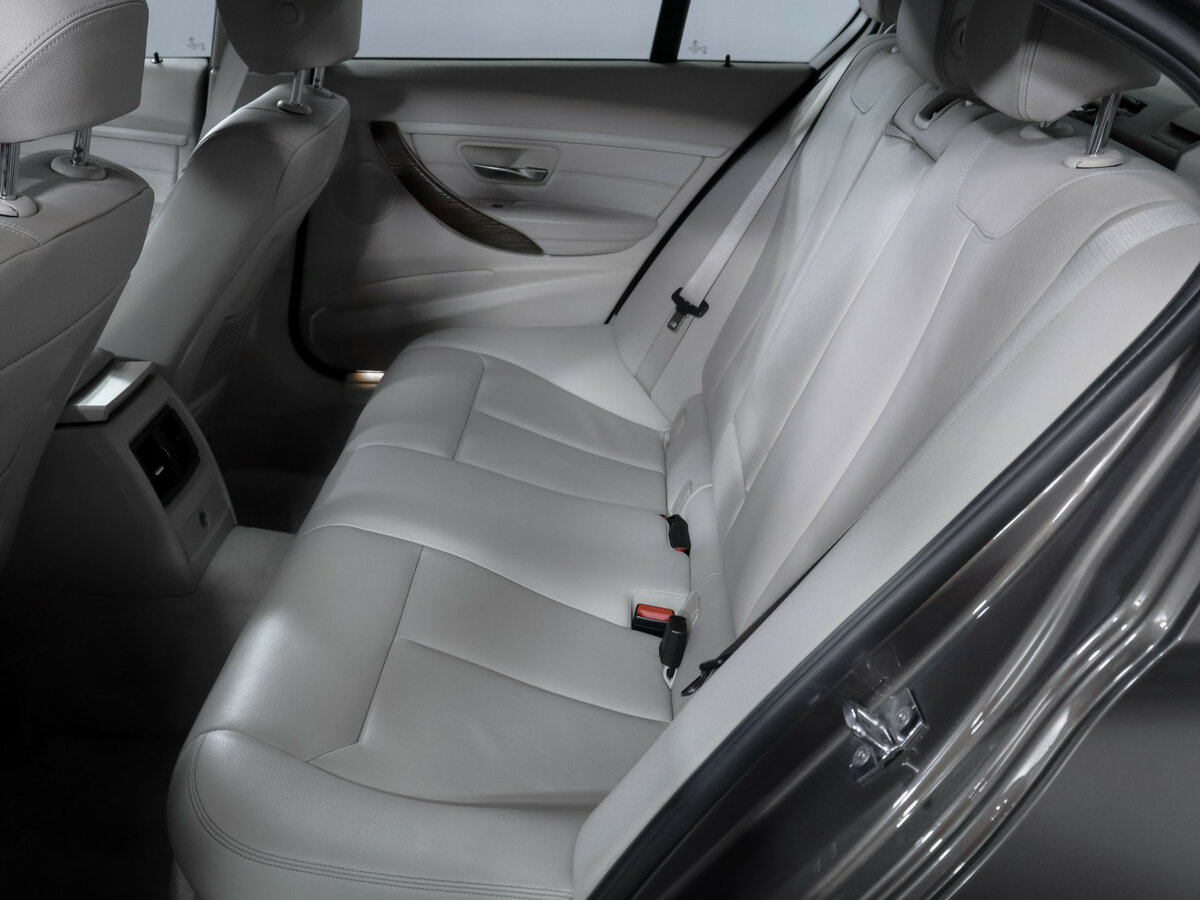 BMW 3 серии б/у, 2012, Автоматическая. Фото: #7