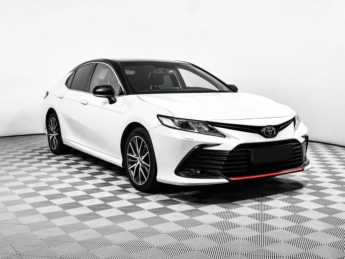 Toyota Camry б/у, 2021, Автоматическая. Фото: #2