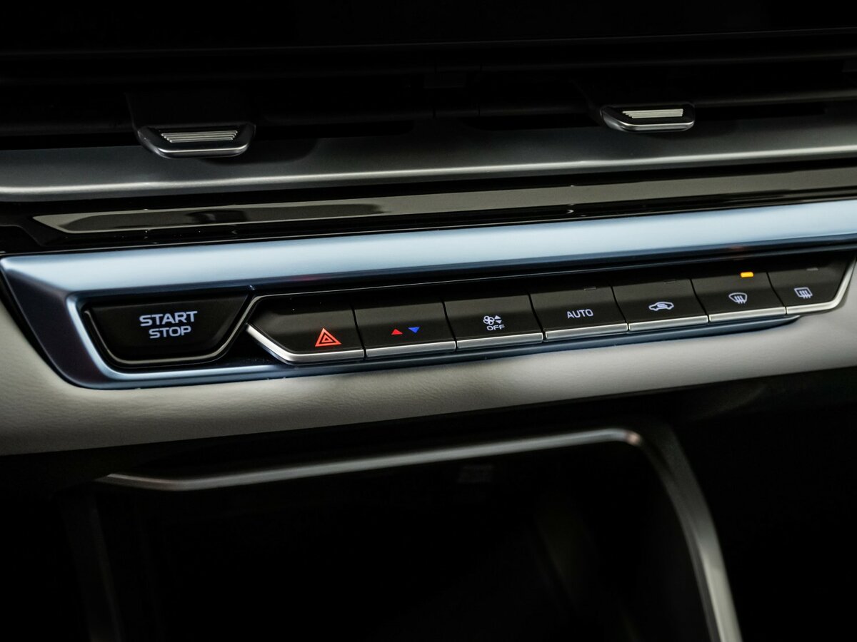 Джили Эмгранд б/у, 2023, Автоматическая. Фото: #11