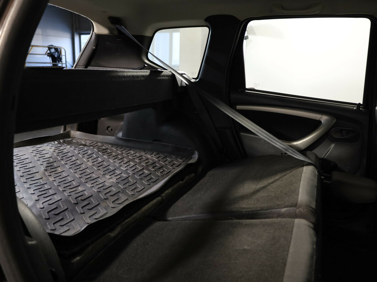 Renault Duster б/у, 2014, Механическая. Фото: #14