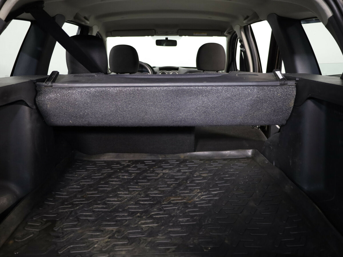 Renault Duster б/у, 2014, Механическая. Фото: #15