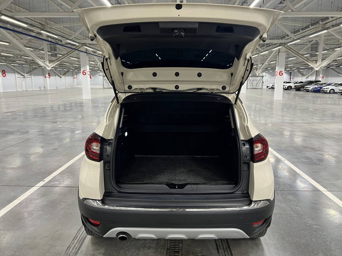 Renault Kaptur б/у, 2019, Автоматическая. Фото: #9