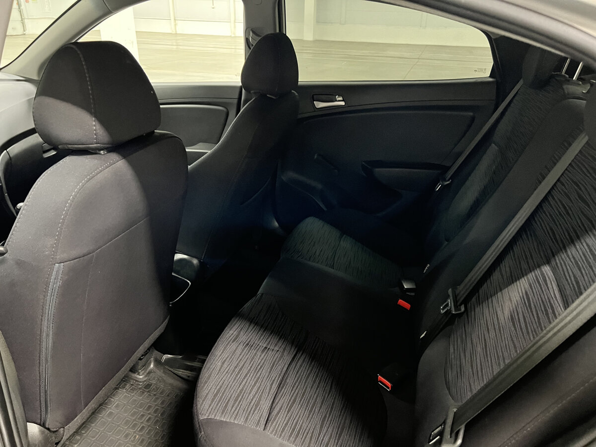 Hyundai Solaris б/у, 2015, Механическая. Фото: #11