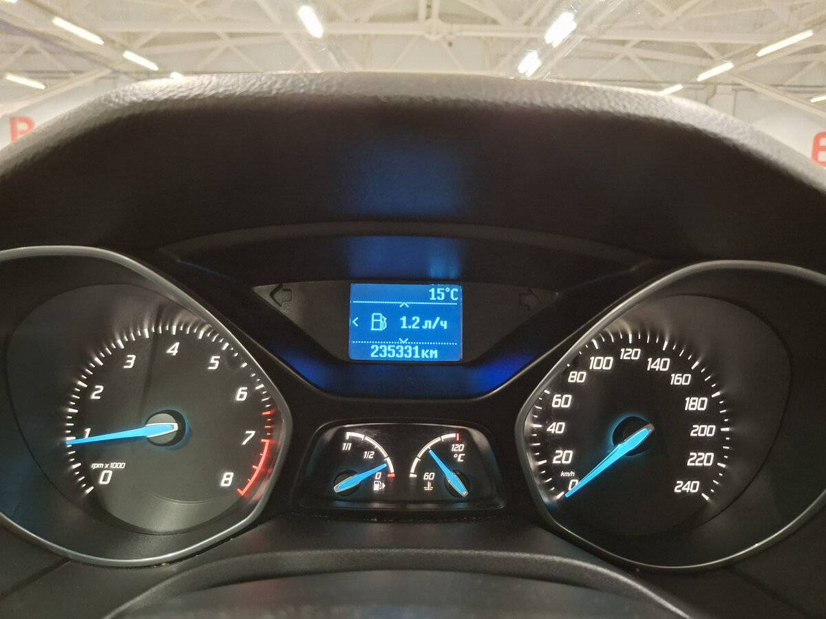 Ford Focus б/у, 2012, Механическая. Фото: #12